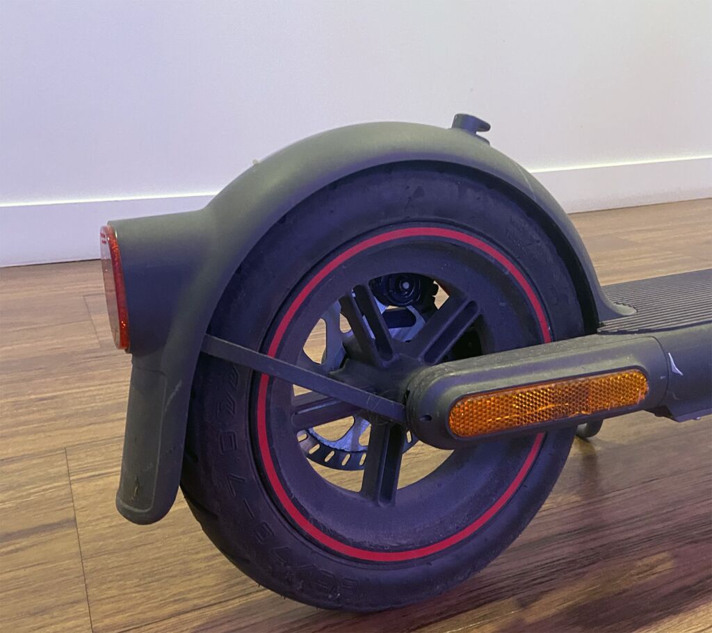 Xiaomi Mi Electric Scooter 4 Pro